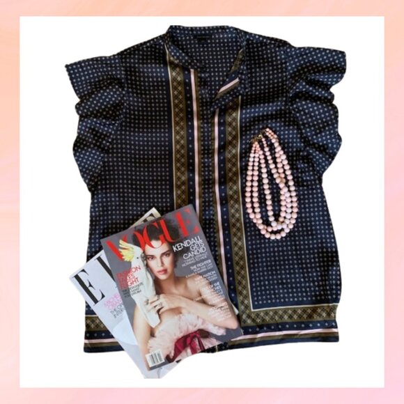 "Like New" Ann Taylor Short Sleeve Classy Number Blue Size M - Picture 1 of 4